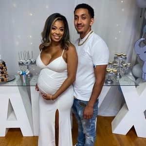 White babyshower dress